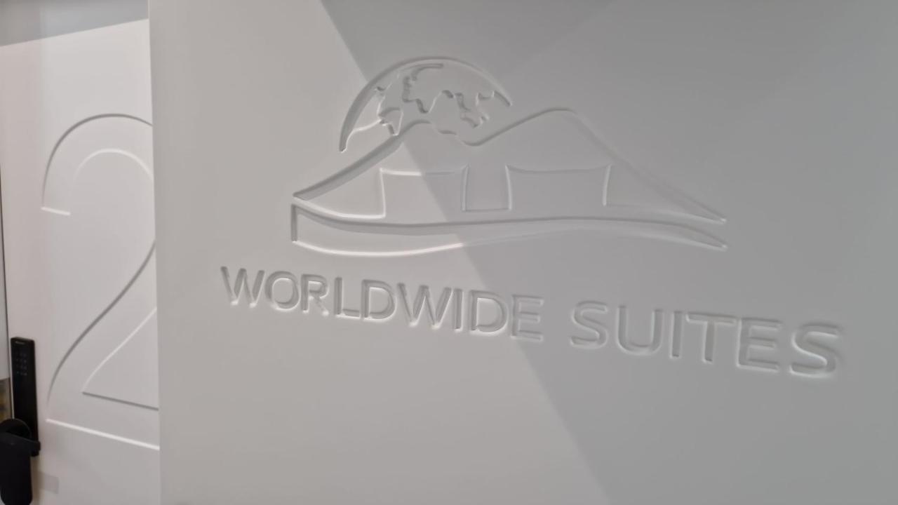Worldwidesuites * Napoli